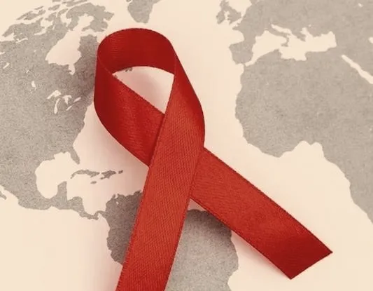 Rozprawiamy się z powszechnymi mitami o AIDS: fakty, które warto znać