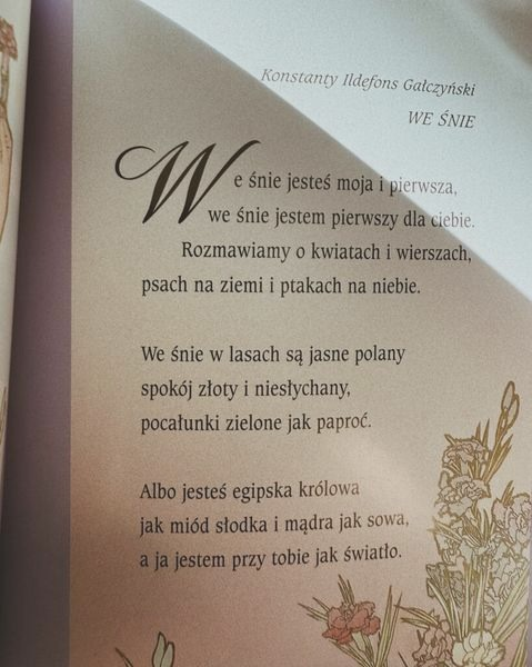 Śliczne wiersze o miłości – wyjątkowe słowa na każdą okazję